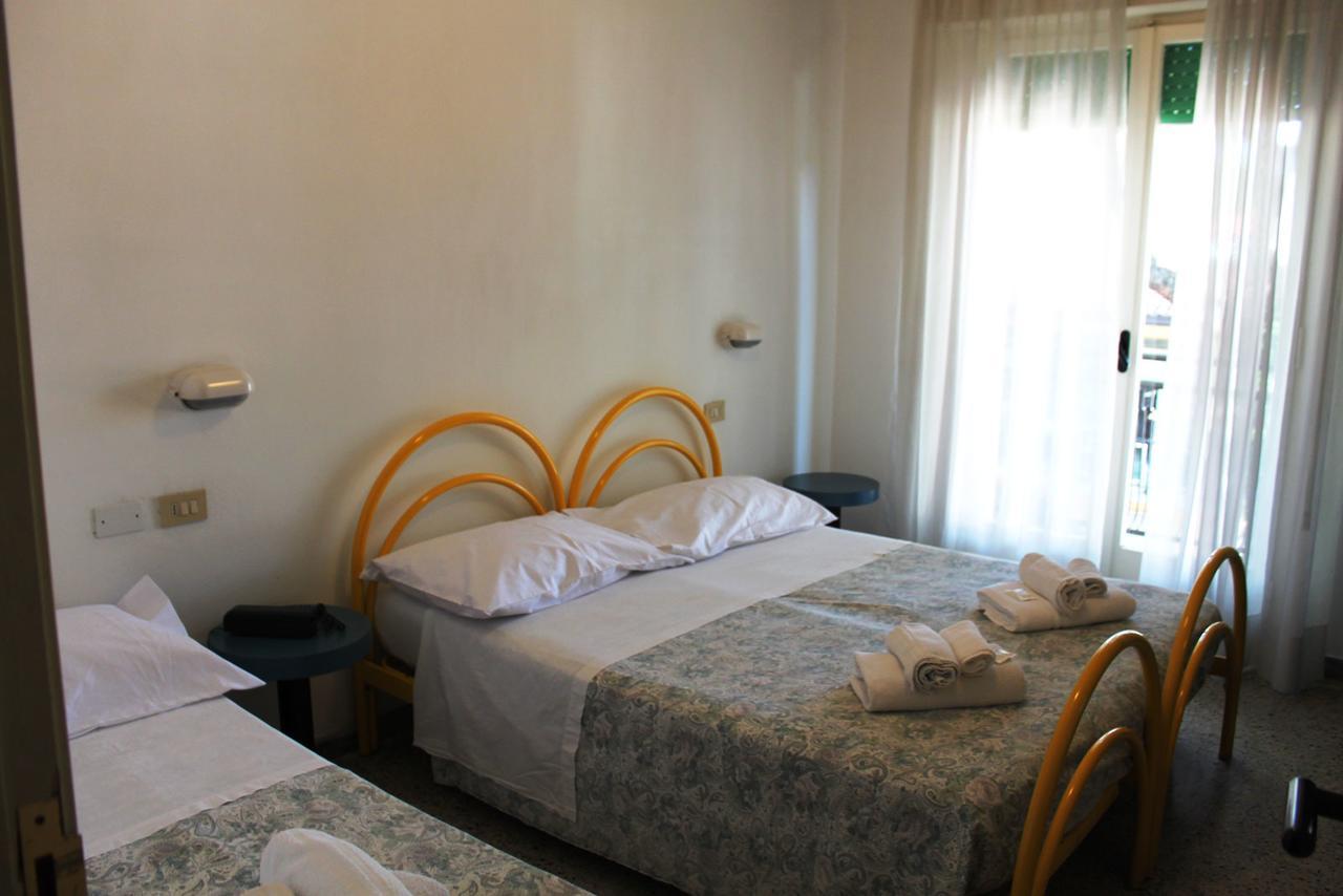 Hotel Elde Riccione Exteriér fotografie